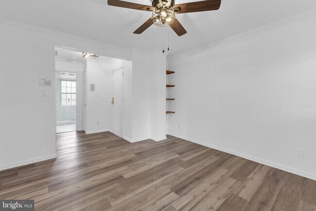 Foto del edificio - 1301 E Abingdon Dr