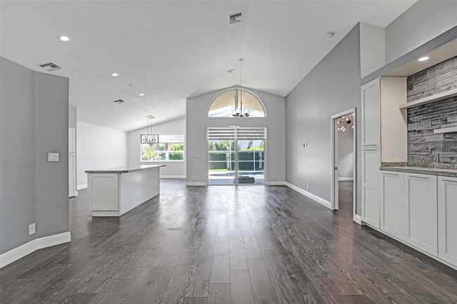 Foto del edificio - 5056 NW 95th Dr