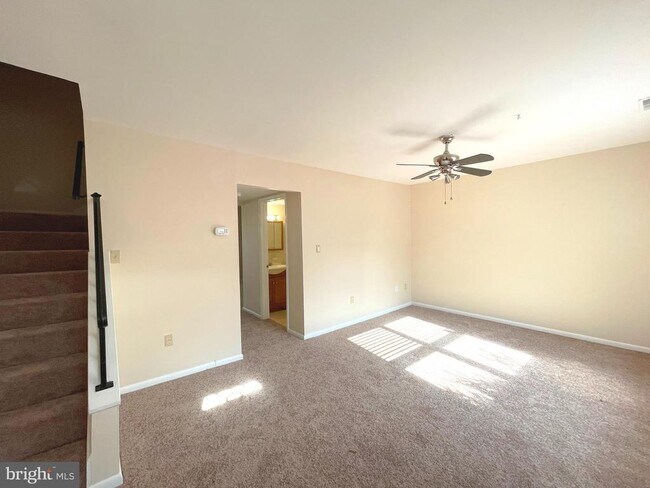Foto del edificio - 46838 Patuxent Rd