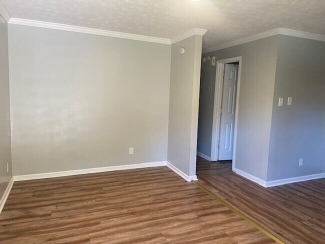 Foto del edificio - Strawberry Plains 37871 - 1 bedroom, 1 bath apartment, water included in rent - Call Linda Meese ...