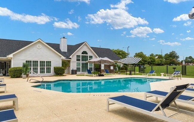 Building Photo - Legacy at Festival