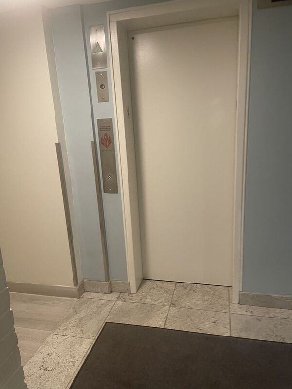 Foto del edificio - 515 W Wrightwood Ave