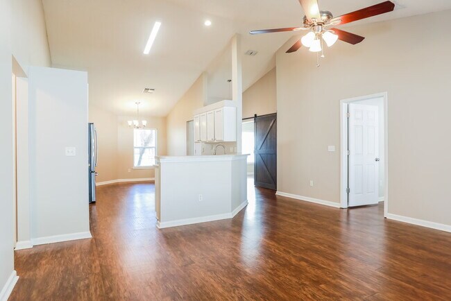 Foto del edificio - 1563 Bay Harbor Dr