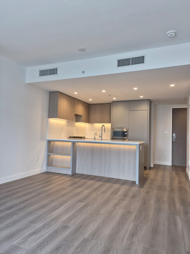 Photo du bâtiment - 6608 Sussex Av