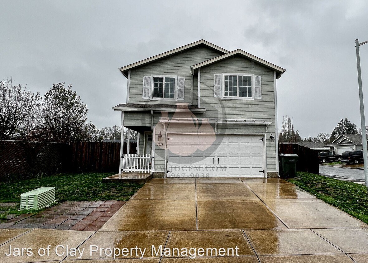 Foto principal - 3 br, 2 bath House - 5273 Coco St SE