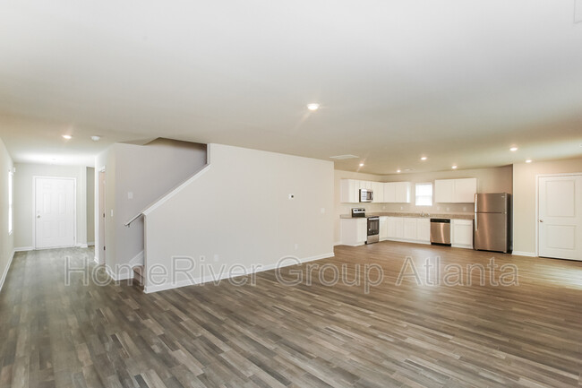 Building Photo - 35 L Gurley Ln