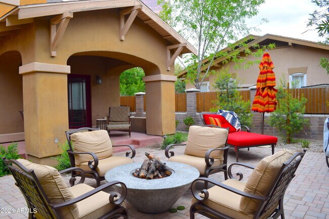 Foto del edificio - 2016 N 1st Ave