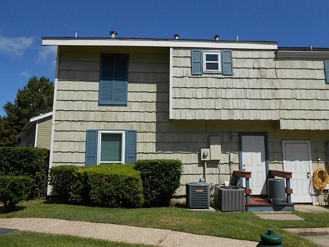 Foto del edificio - 135 April Point Dr N