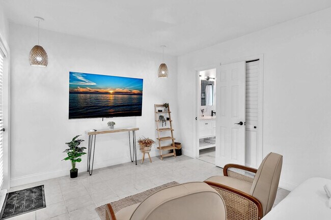 Foto del edificio - 1941 Washington St