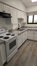 Building Photo - 1311 N Gila St