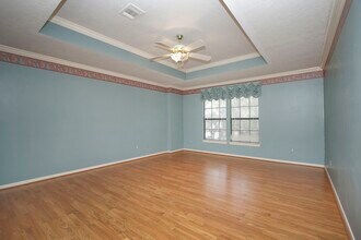 Building Photo - 13618 Shadow Falls Ct