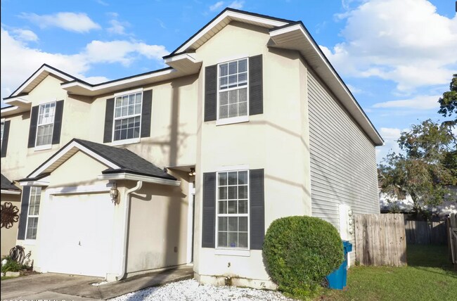Building Photo - 1131 Lee Rd