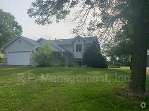 Building Photo - 9680 Bluegill Bay