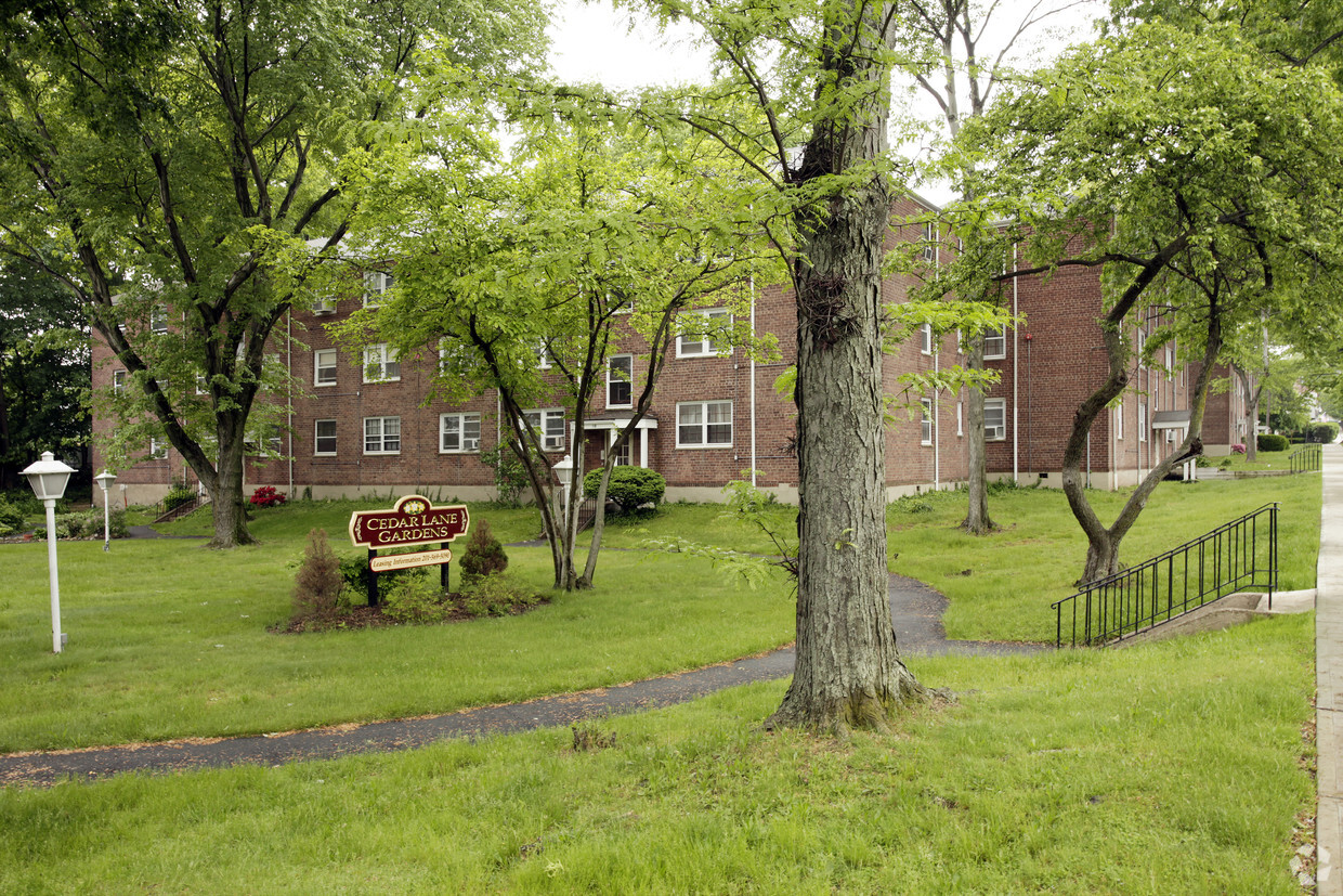 Foto del edificio - Cedar Lane Gardens