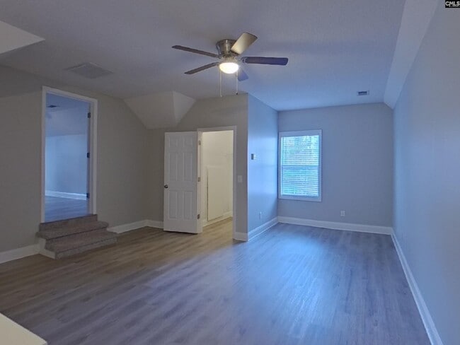 Foto del edificio - 8737 Windsor Lake Blvd