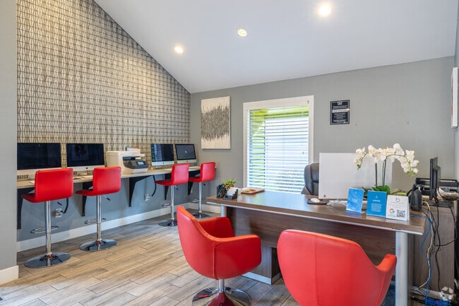 Clubhouse - Grammercy