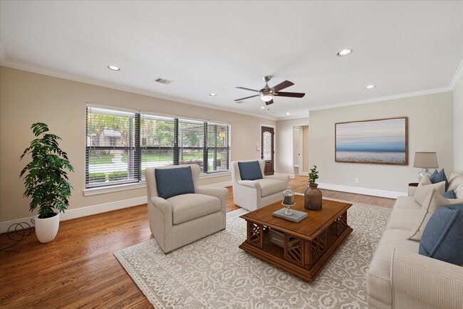 Building Photo - 3207 Aberdeen Way