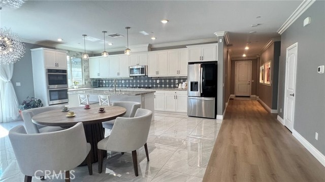 Building Photo - 10885 Verna Ln