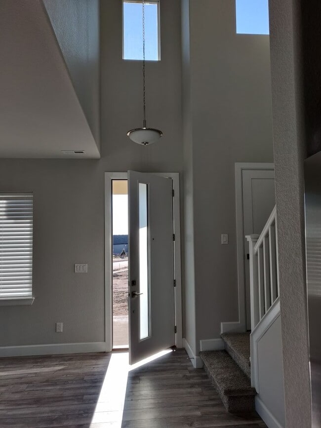 Building Photo - Modern Living in New Wolf Ranch Neighborhood!