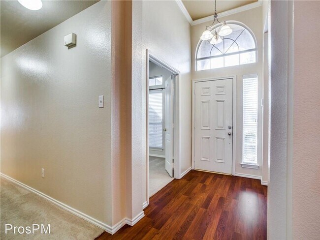 Foto del edificio - 4 br, 2 bath House - 5313 Hibbs Dr