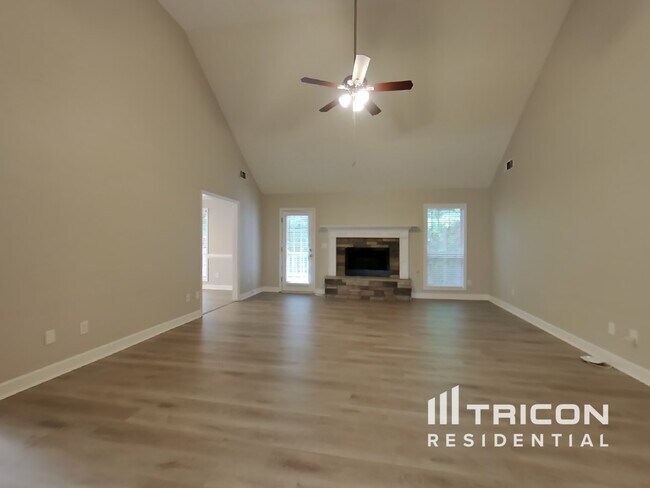 Building Photo - 8870 Mae Court Winston GA