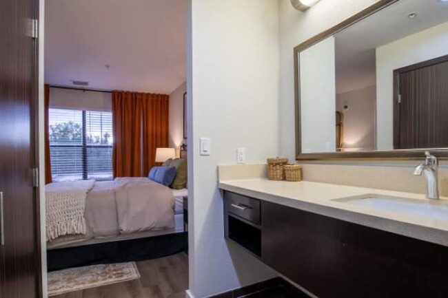 Foto del edificio - 1 bedroom in Houston TX 77070