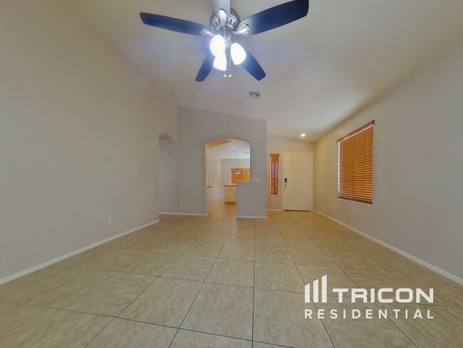 Building Photo - 24818 W Huntington Dr