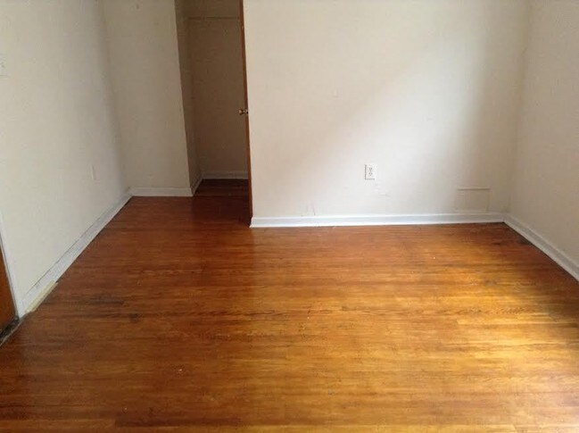 Foto del edificio - 3412-3416 Spring Garden St