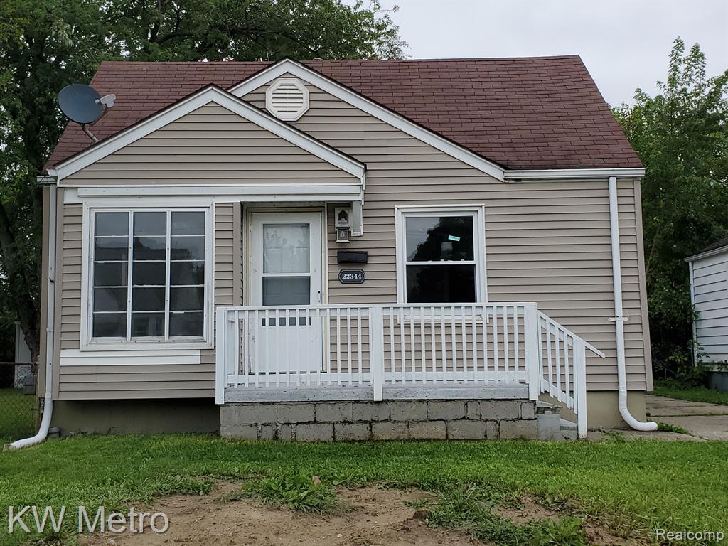 Foto principal - 22344 Firwood Ave