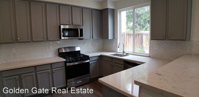 Building Photo - 4 br, 2.5 bath House - 3940 Hidden Grove Lane