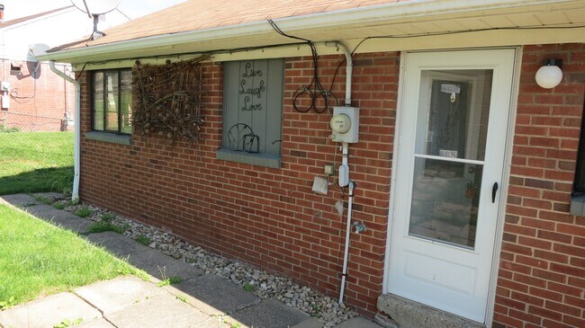 Building Photo - 2435 Brodhead Road