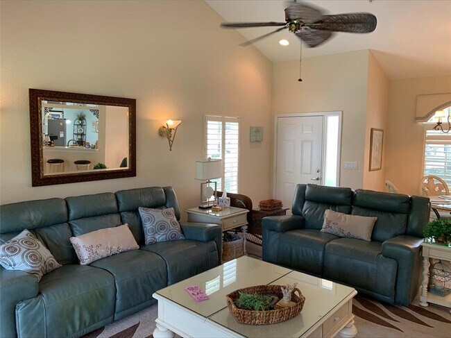 Building Photo - 7152 Strand Cir