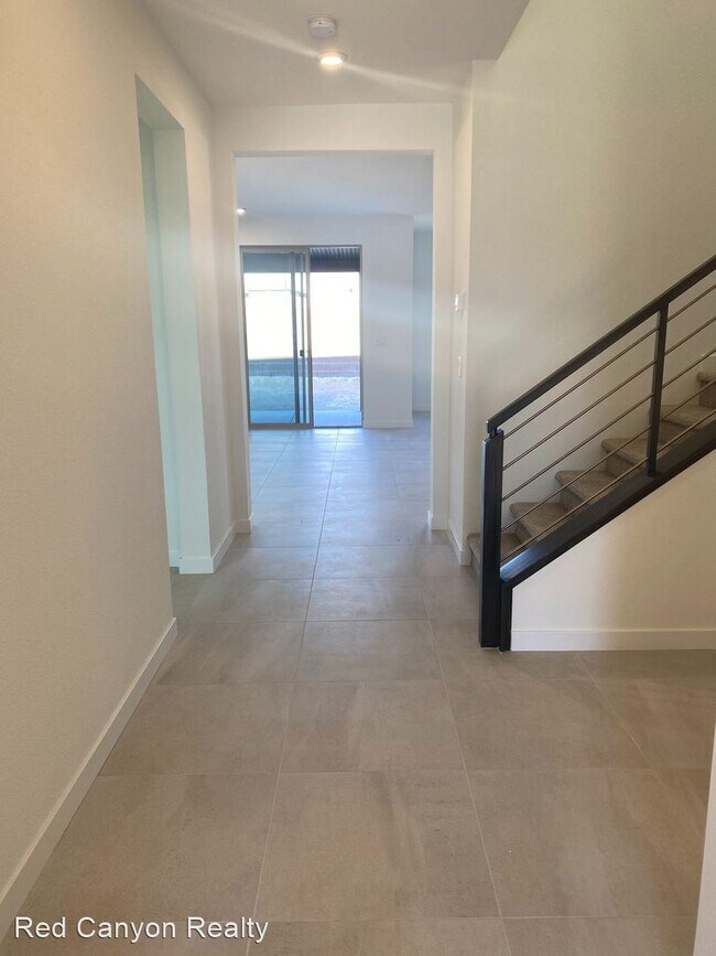 Building Photo - 4 br, 3 bath House - 1316 Hudson Creek Place