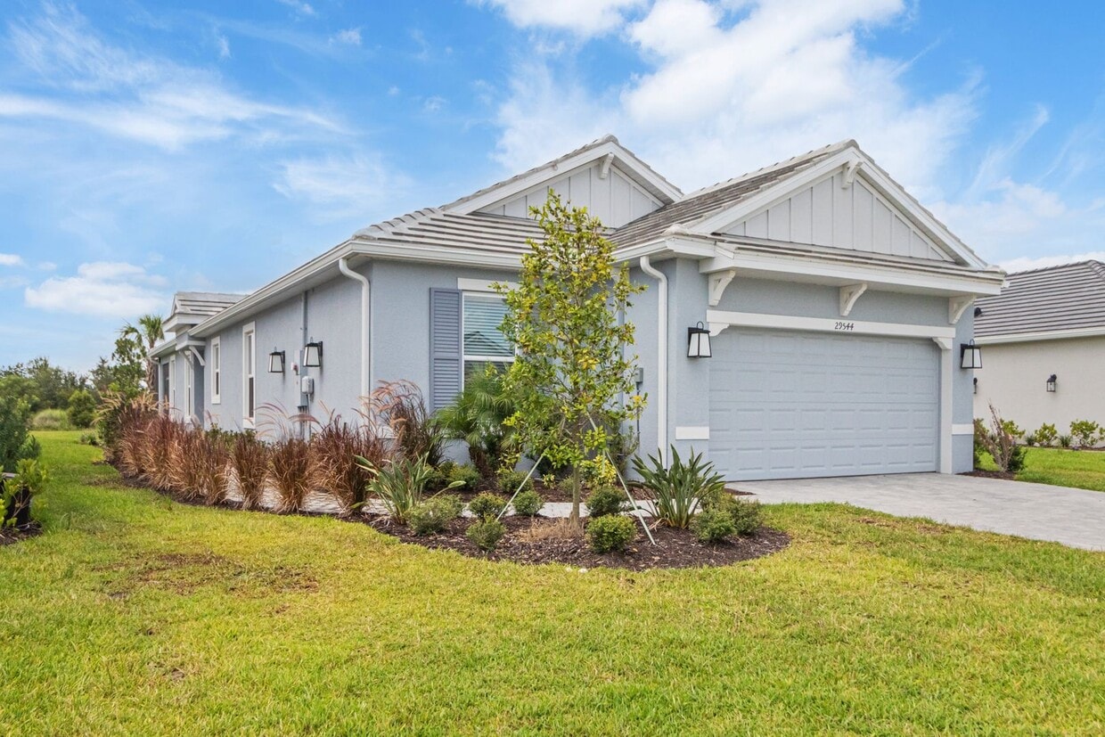 Esplanade at Wiregrass Ranch - A Premier 5... - Esplanade at Wiregrass Ranch - A Premier 5...