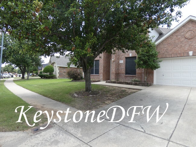 Building Photo - 12117 Copper Creek Dr