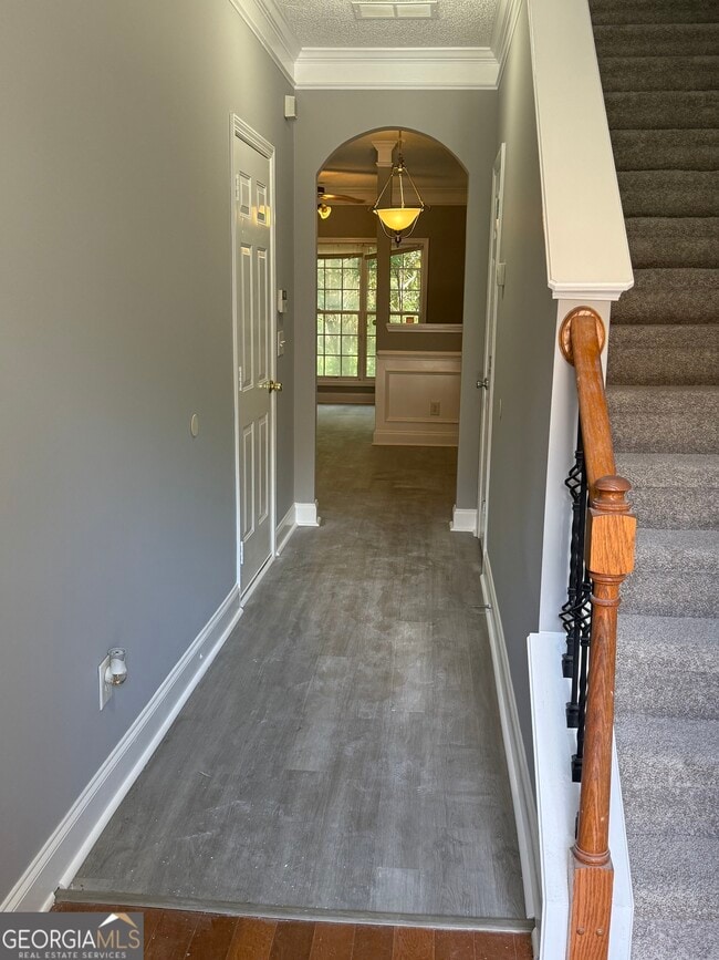 Building Photo - 2743 Halligan Point