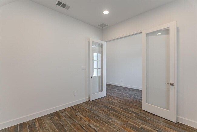 Foto del edificio - 15835 Wild Rose Bnd Dr