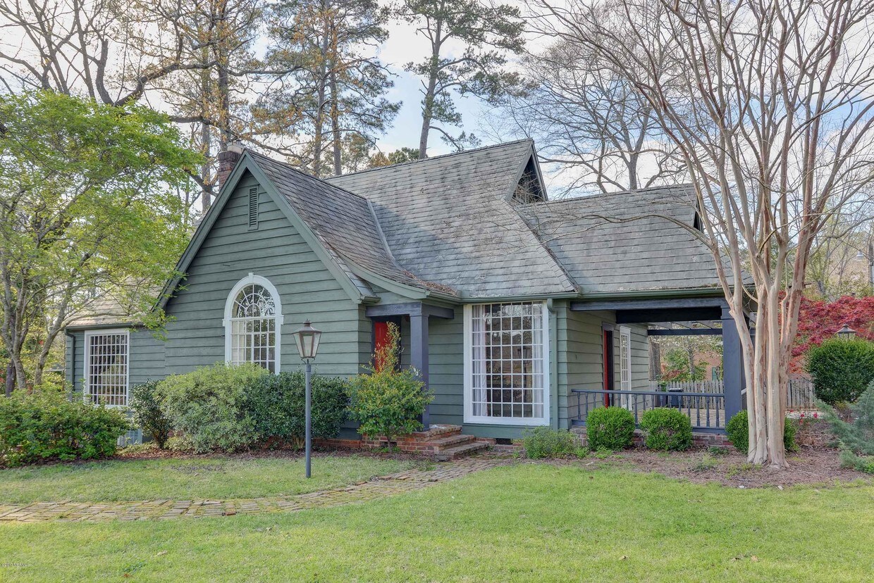 2002 39th St, Meridian, MS 39305 House Rental in Meridian, MS