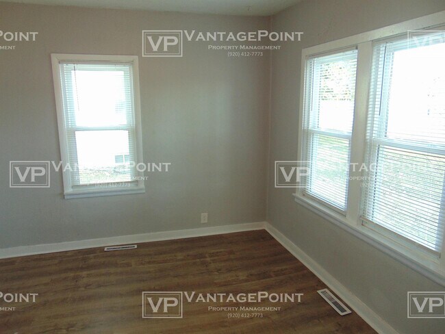 Foto del edificio - 1365 W Mason St