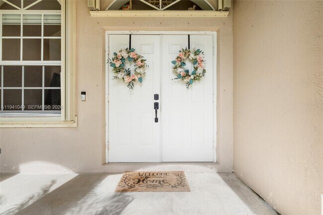 Foto del edificio - 2630 Dunwoodie Pl