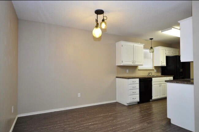 Foto del edificio - 1323 81st St