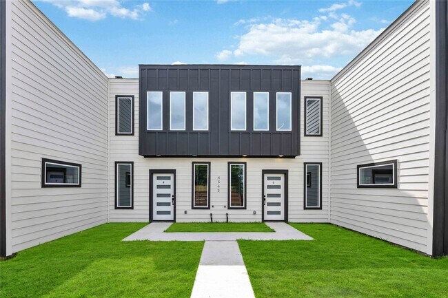 Foto del edificio - 4562 Teton St