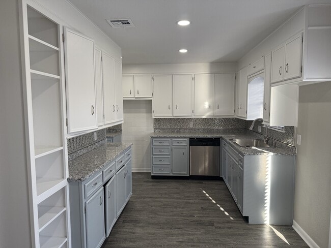 Building Photo - 4305 30th St