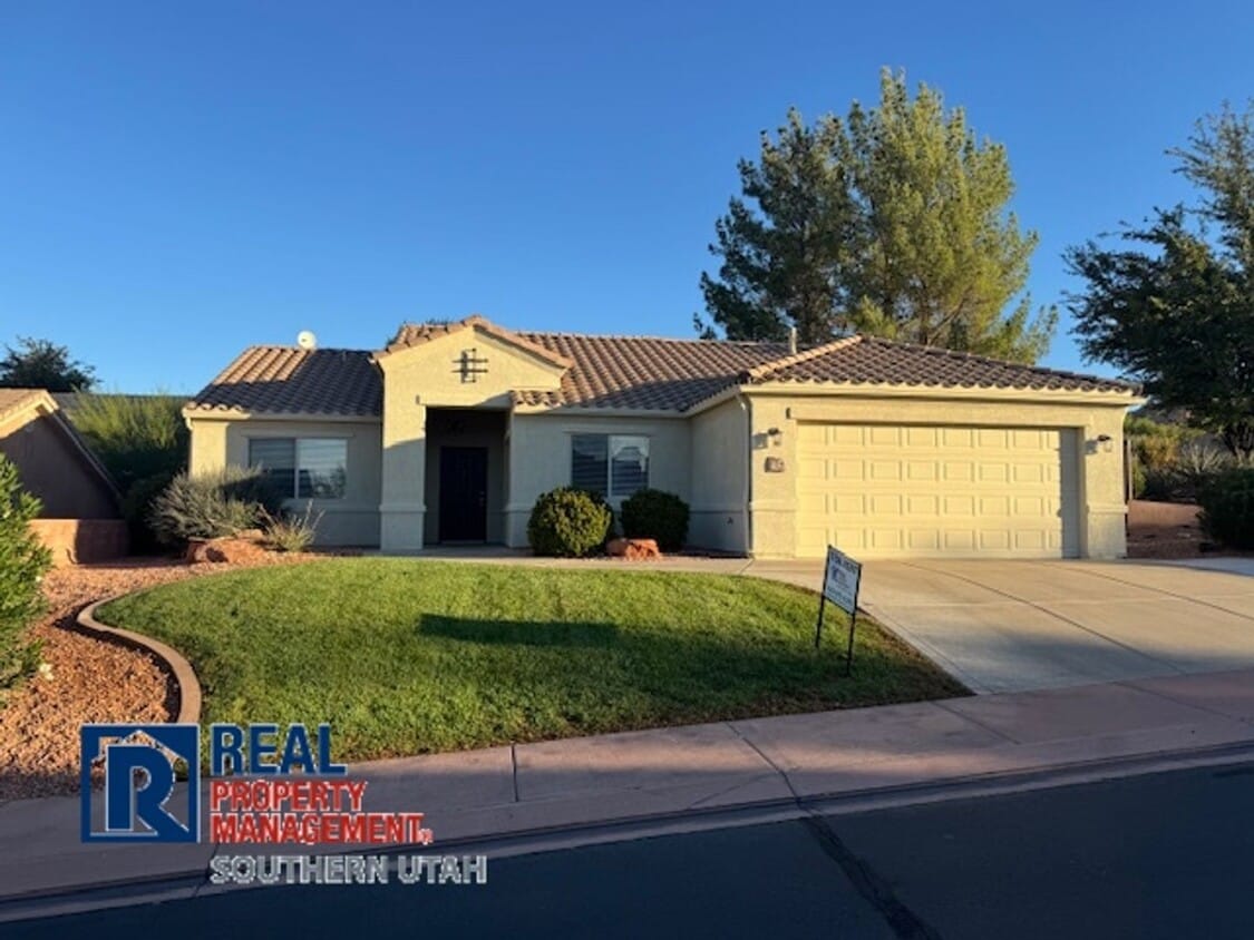 Primary Photo - Sedona Hills Home