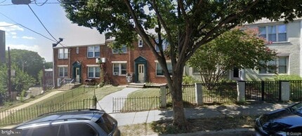 Building Photo - 1314 Downing Pl NE