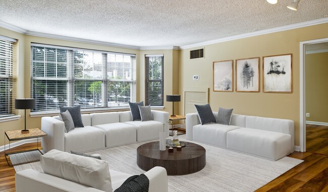 Spacious living room built for entertaining - Latrobe Apartment Homes