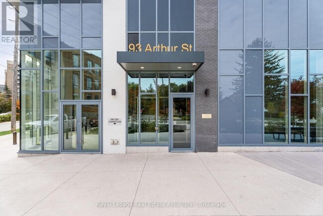 Building Photo - 93 Arthur St S