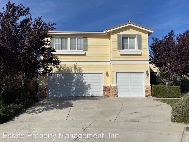 Building Photo - 4 br, 3 bath House - 545 Willow Lane