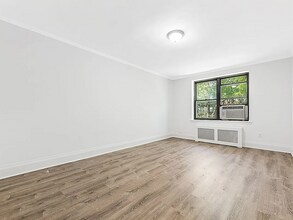 Building Photo - 21-39-39 78th St