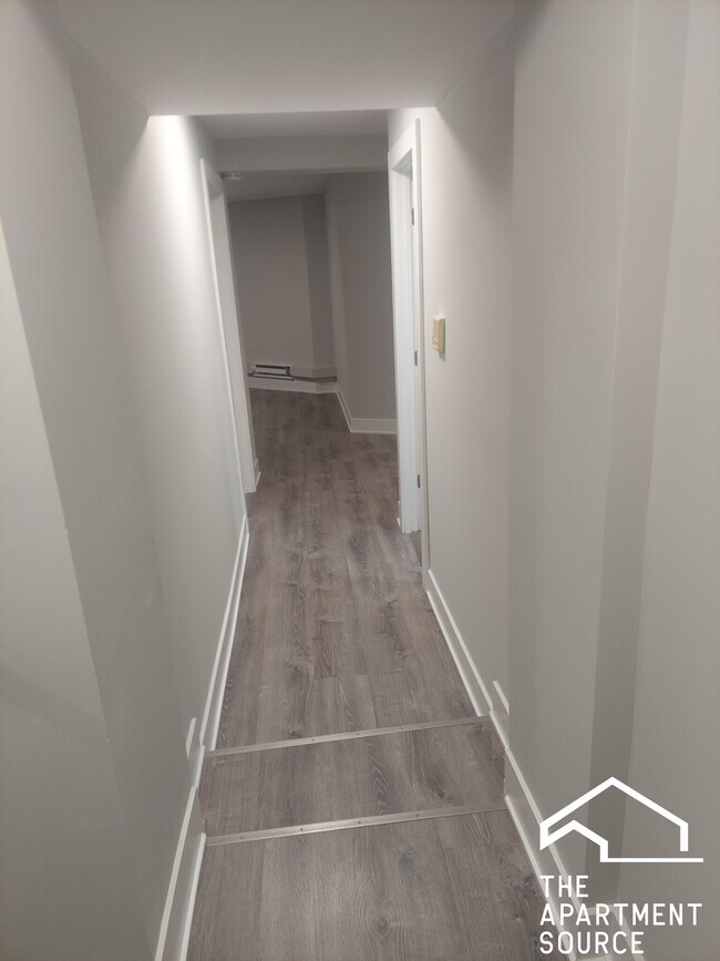 Foto del edificio - 4427 N Wolcott Ave